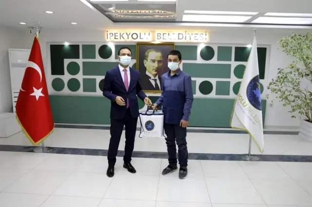 İpekyolu Belediyesi Online Kitap Okuma Yarışması İpekyolu Belediyesi Online Kitap Okuma Yarışması