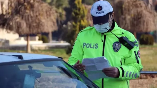 İş yerlerinin hazırladığı görevlendirme belgeleri 2 Mayıs gece yarısına kadar geçerli olacak İş yerlerinin hazırladığı görevlendirme belgeleri 2 Mayıs gece yarısına kadar geçerli olacak