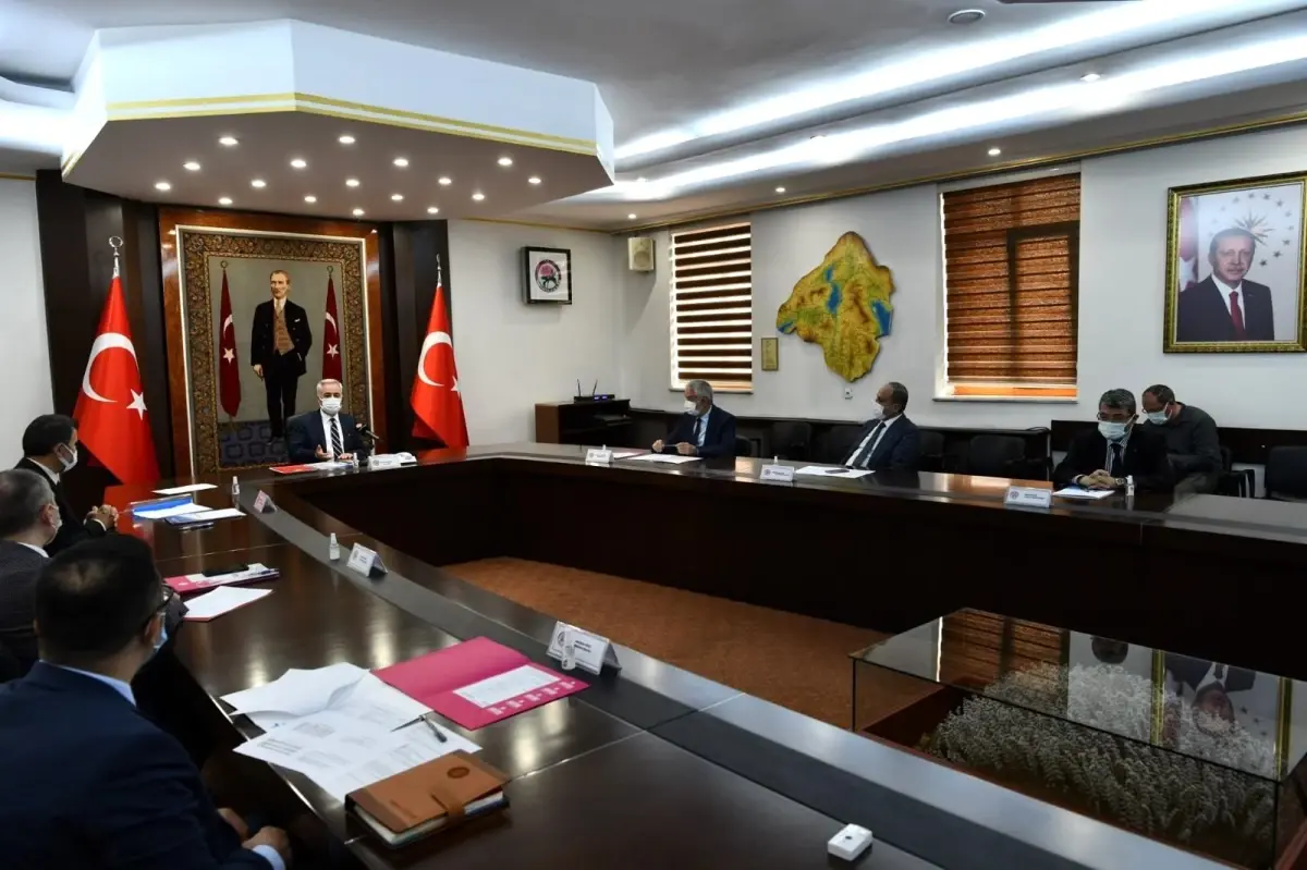 Isparta'da 11 bin kişiye 78 milyon lira kısa çalışma ödeneği ödendi