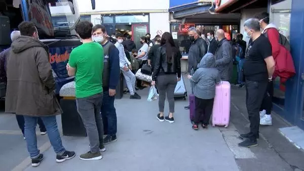 İSTANBUL OTOGARDA TAM KAPANMA YOĞUNLUĞU DEVAM EDİYOR İSTANBUL OTOGARDA TAM KAPANMA YOĞUNLUĞU DEVAM EDİYOR