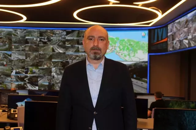Tam kapanma öncesi megakentin trafik yoğunluğu buradan izleniyor Tam kapanma öncesi megakentin trafik yoğunluğu buradan izleniyor
