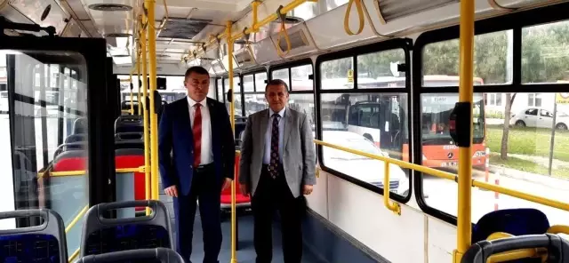 İzmir'den Germencik'e yolcu otobüsü hibe edildi İzmir'den Germencik'e yolcu otobüsü hibe edildi