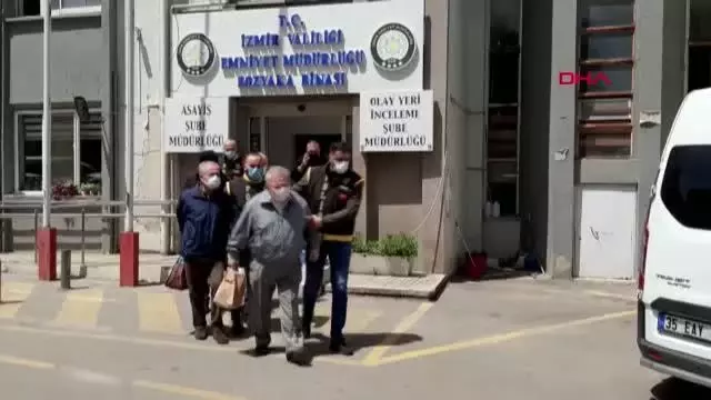 İZMİR DEPREMİYLE İLGİLİ GÖZALTI SAYISI 19'A YÜKSELDİ İZMİR DEPREMİYLE İLGİLİ GÖZALTI SAYISI 19'A YÜKSELDİ
