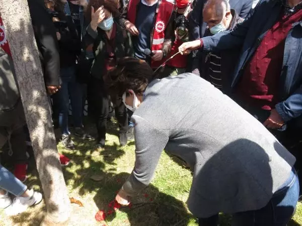 KADIKÖY VE ŞİŞHANE'DE 1 MAYIS'TA ÖLENLER ANILDI -1 Şişhane KADIKÖY VE ŞİŞHANE'DE 1 MAYIS'TA ÖLENLER ANILDI -1 Şişhane