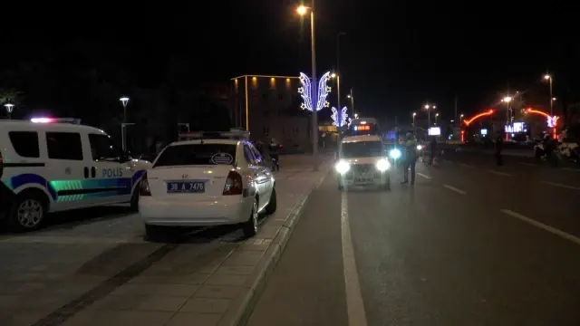 Kayseri'de 17 günlük tam kapanma başladı Kayseri'de 17 günlük tam kapanma başladı