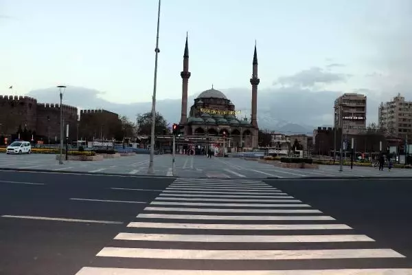 KAYSERİ'DE 'KORONAVİRÜS' SESSİZLİĞİ KAYSERİ'DE 'KORONAVİRÜS' SESSİZLİĞİ