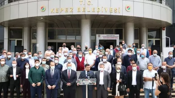 Kepez Belediye Başkanı Tütüncü'den Özkoç'a 'Ermeni Soykırımı' cevabı Kepez Belediye Başkanı Tütüncü'den Özkoç'a 'Ermeni Soykırımı' cevabı