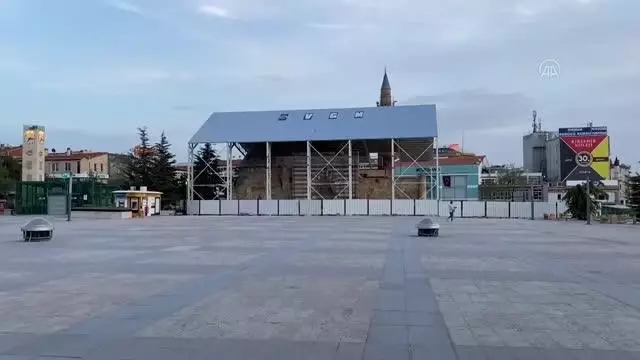 KIRŞAEHİR - İç Anadolu 'tam kapanmayla' sessizliğe büründü KIRŞAEHİR - İç Anadolu 'tam kapanmayla' sessizliğe büründü