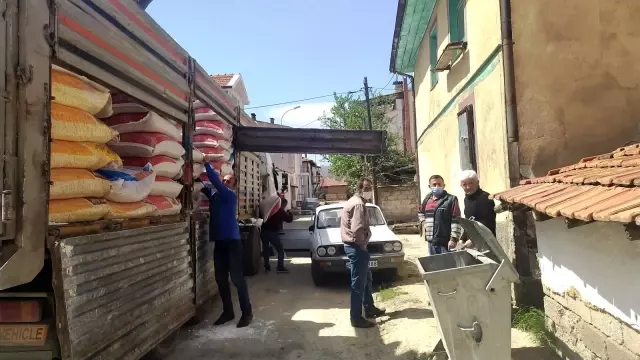 Kısıtlama öncesi çiftçilerin gübre ve yem alım yoğunluğu Kısıtlama öncesi çiftçilerin gübre ve yem alım yoğunluğu