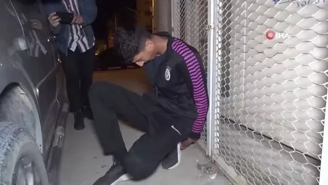 Kısıtlamada bekçide kaçan gençler yakalanınca cezadan kaçamadı Kısıtlamada bekçide kaçan gençler yakalanınca cezadan kaçamadı