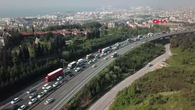 kocaeli de trafikte tam kapanma yogunlugu 2 14097997 o