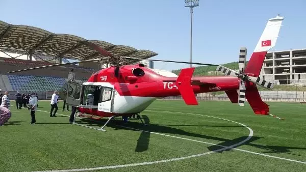 KORONAVİRÜS HASTASI, AMBULANS HELİKOPTERLE ANKARA'YA SEVK EDİLDİ KORONAVİRÜS HASTASI, AMBULANS HELİKOPTERLE ANKARA'YA SEVK EDİLDİ