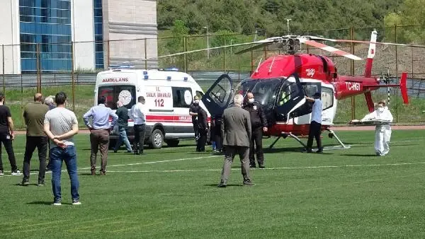 KORONAVİRÜS HASTASI, AMBULANS HELİKOPTERLE ANKARA'YA SEVK EDİLDİ KORONAVİRÜS HASTASI, AMBULANS HELİKOPTERLE ANKARA'YA SEVK EDİLDİ