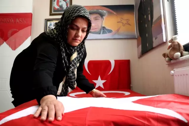 Mahkeme, şehidi 22 günlükken terk eden babayı mirasçılıktan çıkarmadı Mahkeme, şehidi 22 günlükken terk eden babayı mirasçılıktan çıkarmadı