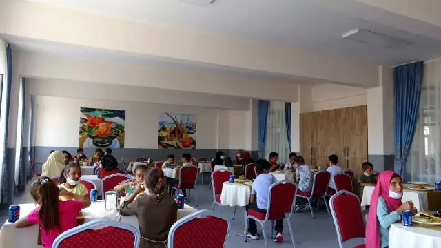 Son dakika haber... Mardin'de, Barış Pınarı harekat bölgesindeki çocuklar için 23 Nisan programı düzenlendi Son dakika haber... Mardin'de, Barış Pınarı harekat bölgesindeki çocuklar için 23 Nisan programı düzenlendi