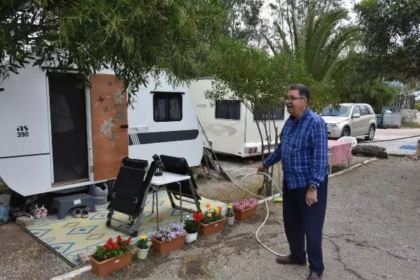 MUĞLA MARMARİS'TE KARAVAN VE ÇADIRCILAR KAMP ALANLARINI DOLDURDU MUĞLA MARMARİS'TE KARAVAN VE ÇADIRCILAR KAMP ALANLARINI DOLDURDU