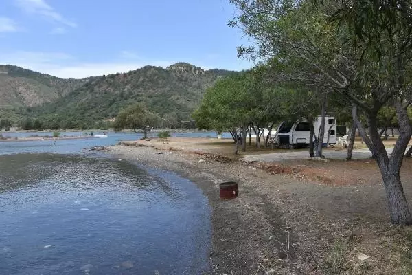 MUĞLA MARMARİS'TE KARAVAN VE ÇADIRCILAR KAMP ALANLARINI DOLDURDU MUĞLA MARMARİS'TE KARAVAN VE ÇADIRCILAR KAMP ALANLARINI DOLDURDU