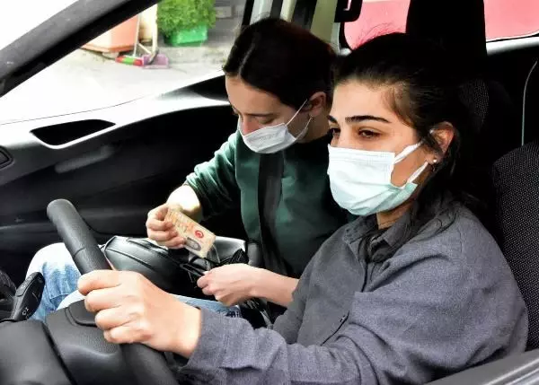 MUĞLA'DA 'TAM KAPANMA' ÖNCESİ 2 KİLOMETRELİK KUYRUK MUĞLA'DA 'TAM KAPANMA' ÖNCESİ 2 KİLOMETRELİK KUYRUK