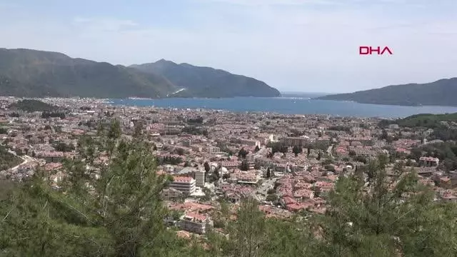 MUĞLA MARMARİS'TE KARAVAN VE ÇADIRCILAR KAMP ALANLARINI DOLDURDU MUĞLA MARMARİS'TE KARAVAN VE ÇADIRCILAR KAMP ALANLARINI DOLDURDU