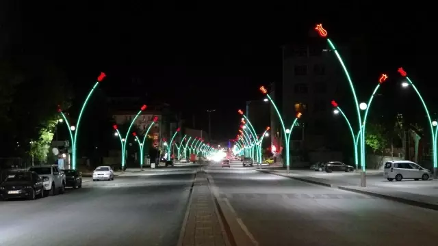Muş'ta 17 günlük tam kapanma dönemi başladı Muş'ta 17 günlük tam kapanma dönemi başladı