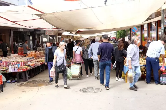 Nazilli'de 4 ayrı noktada semt pazarı kuruldu Nazilli'de 4 ayrı noktada semt pazarı kuruldu