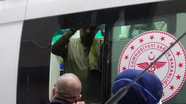 AYDIN OCAKTA UNUTULAN İFTAR YEMEĞİ MUTFAĞI KÜLE ÇEVİRDİ; 1 KİŞİ DUMANDAN ETKİLENDİ AYDIN OCAKTA UNUTULAN İFTAR YEMEĞİ MUTFAĞI KÜLE ÇEVİRDİ; 1 KİŞİ DUMANDAN ETKİLENDİ