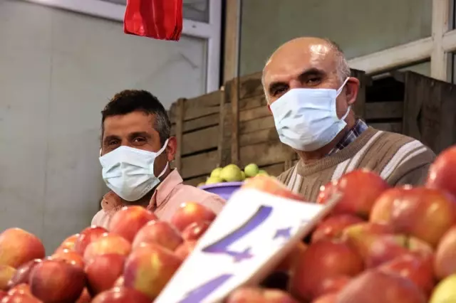 Pazar tezgahına 'tam kapanma' ayarı