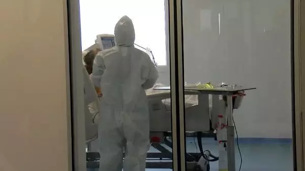 PROF. DR. NURETTİN YİYİT: İSTANBUL'DA AYAKTA BAŞVURU YÜZDE 20 DÜŞTÜ PROF. DR. NURETTİN YİYİT: İSTANBUL'DA AYAKTA BAŞVURU YÜZDE 20 DÜŞTÜ