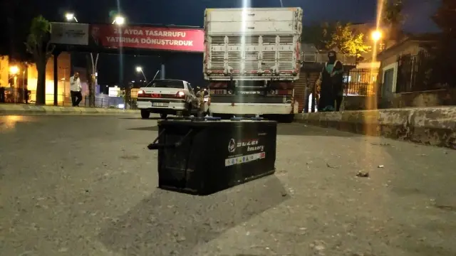 Şanlıurfa'da akü hırsızına meydan dayağı Şanlıurfa'da akü hırsızına meydan dayağı