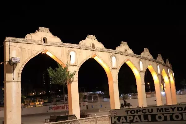 ŞANLIURFA'DA SOKAKLAR BOŞ KALDI ŞANLIURFA'DA SOKAKLAR BOŞ KALDI