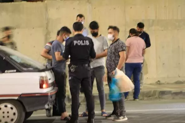 ŞANLIURFA'DA SOKAKLAR BOŞ KALDI ŞANLIURFA'DA SOKAKLAR BOŞ KALDI