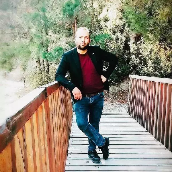 ŞARKÜTERİDE VURULAN HATİCE TOPRAĞA VERİLDİ ŞARKÜTERİDE VURULAN HATİCE TOPRAĞA VERİLDİ