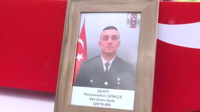 Şehit Uzman Onbaşı Hüsamettin Gökçe, son yolculuğuna uğurlandı Şehit Uzman Onbaşı Hüsamettin Gökçe, son yolculuğuna uğurlandı