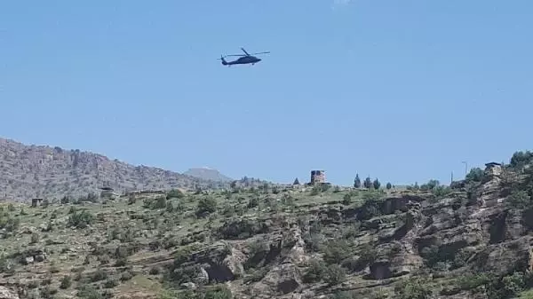 SINIRIN SIFIR NOKTASINDA UÇAK VE HELİKOPTER HAREKETLİLİĞİ SINIRIN SIFIR NOKTASINDA UÇAK VE HELİKOPTER HAREKETLİLİĞİ