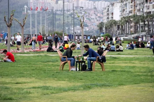 'Tam kapanma' başladı (2) 'Tam kapanma' başladı (2)