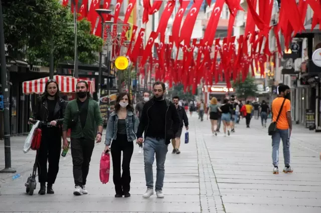 'Tam kapanma' başladı (2) 'Tam kapanma' başladı (2)