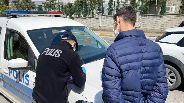 Sultanbeyli'de kapanma öncesinde drone destekli sıkı denetim Sultanbeyli'de kapanma öncesinde drone destekli sıkı denetim