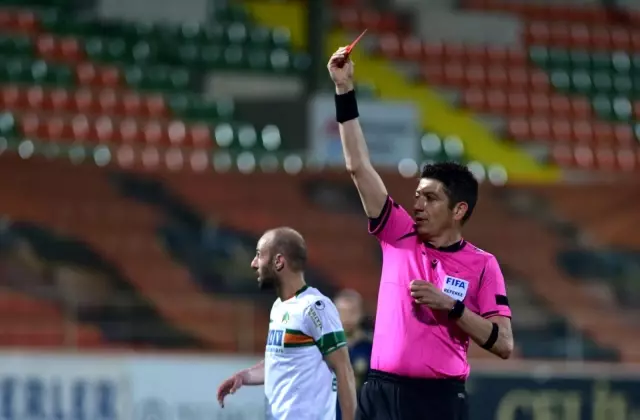 Süper Lig: Alanyaspor: 0 - Fenerbahçe: 0 (Maç sonucu) Süper Lig: Alanyaspor: 0 - Fenerbahçe: 0 (Maç sonucu)