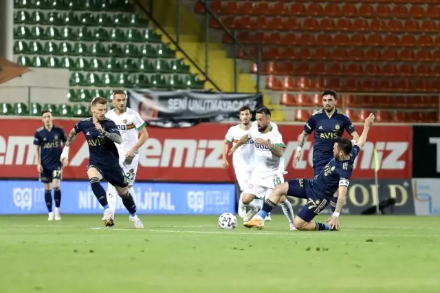 Süper Lig: Alanyaspor: 0 - Fenerbahçe: 0 (Maç sonucu) Süper Lig: Alanyaspor: 0 - Fenerbahçe: 0 (Maç sonucu)