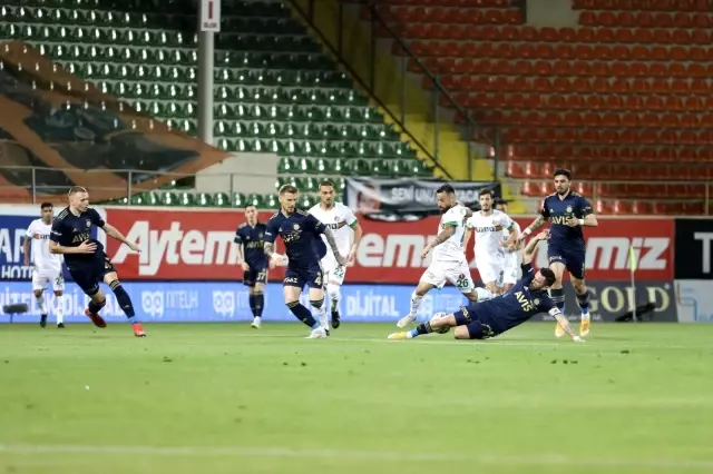 Süper Lig: Alanyaspor: 0 - Fenerbahçe: 0 (Maç sonucu) Süper Lig: Alanyaspor: 0 - Fenerbahçe: 0 (Maç sonucu)