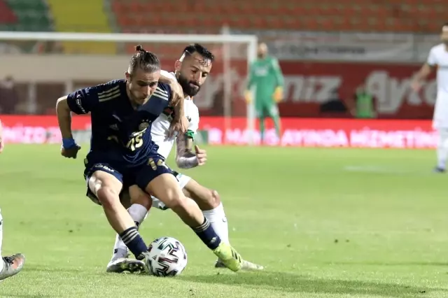 Süper Lig: Alanyaspor: 0 - Fenerbahçe: 0 (Maç sonucu) Süper Lig: Alanyaspor: 0 - Fenerbahçe: 0 (Maç sonucu)