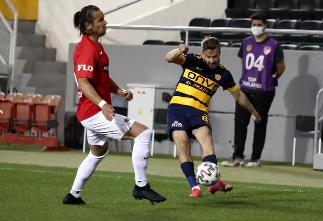 Süper Lig: MKE Ankaragücü: 0 - Gaziantep FK: 0 (İlk yarı) Süper Lig: MKE Ankaragücü: 0 - Gaziantep FK: 0 (İlk yarı)