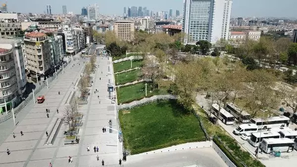TAKSİM MEYDANI'NDA 1 MAYIS ÖNLEMLERİ HAVADAN GÖRÜNTÜLENDİ TAKSİM MEYDANI'NDA 1 MAYIS ÖNLEMLERİ HAVADAN GÖRÜNTÜLENDİ
