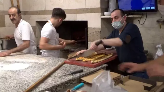 Tam kapanma sonrası Balıkesir sessizliğe büründü Tam kapanma sonrası Balıkesir sessizliğe büründü