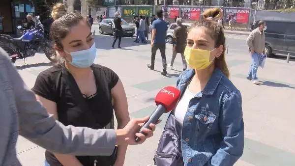 TAM KAPANMA ÖNCESİ AVM'LERDE ALIŞVERİŞ YOĞUNLUĞU TAM KAPANMA ÖNCESİ AVM'LERDE ALIŞVERİŞ YOĞUNLUĞU