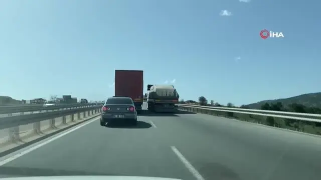 Tam kapanma öncesi Karadeniz bağlantı yolu boş kaldı Tam kapanma öncesi Karadeniz bağlantı yolu boş kaldı