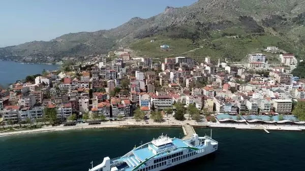 BALIKESİR TAM KAPANMA ÖNCESİ MARMARA, AVŞA VE EKİNLİK ADALARININ NÜFUSU 4 KAT ARTTI BALIKESİR TAM KAPANMA ÖNCESİ MARMARA, AVŞA VE EKİNLİK ADALARININ NÜFUSU 4 KAT ARTTI
