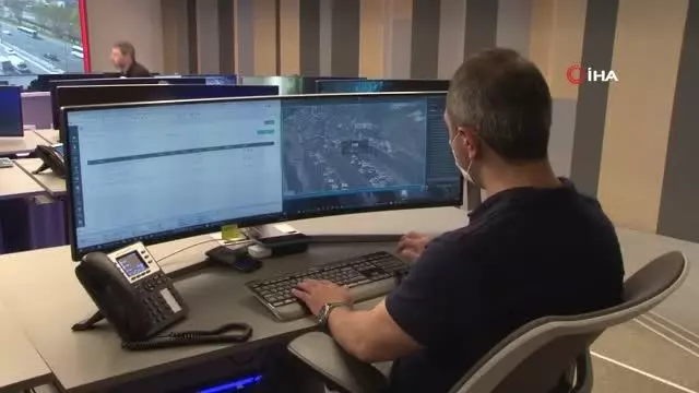 Tam kapanma öncesi megakentin trafik yoğunluğu buradan izleniyor Tam kapanma öncesi megakentin trafik yoğunluğu buradan izleniyor