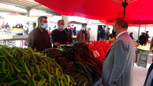 Tam kapanma öncesi Vali Öner, Başkan Demir ile birlikte denetimlerde bulundu Tam kapanma öncesi Vali Öner, Başkan Demir ile birlikte denetimlerde bulundu