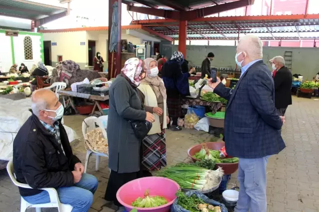 Tam kapanma öncesinde pazaryerleri dolup taştı Tam kapanma öncesinde pazaryerleri dolup taştı
